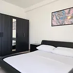 Two Bedroom With Sea View 181 *
