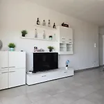 Two Bedroom With Sea View 181 Appartement *