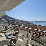 Two Bedroom With Sea View 181 Appartement