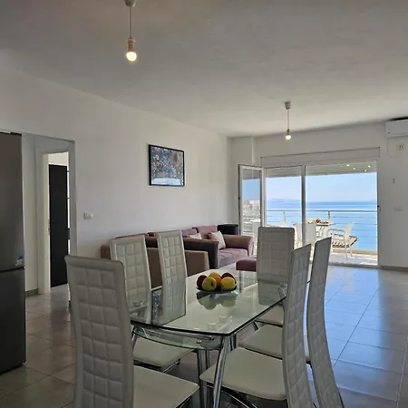 Two Bedroom With Sea View 181 *