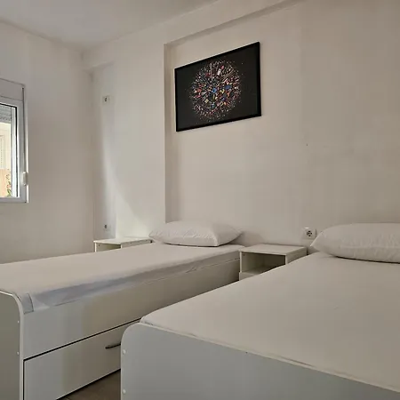 Two Bedroom With Sea View 181 Apartamento Sarandë