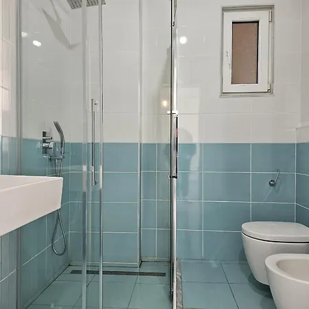 Two Bedroom With Sea View 181 Sarandë