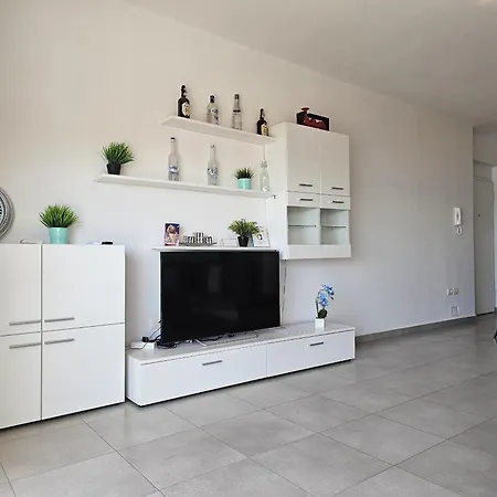 Two Bedroom With Sea View 181 Apartamento *
